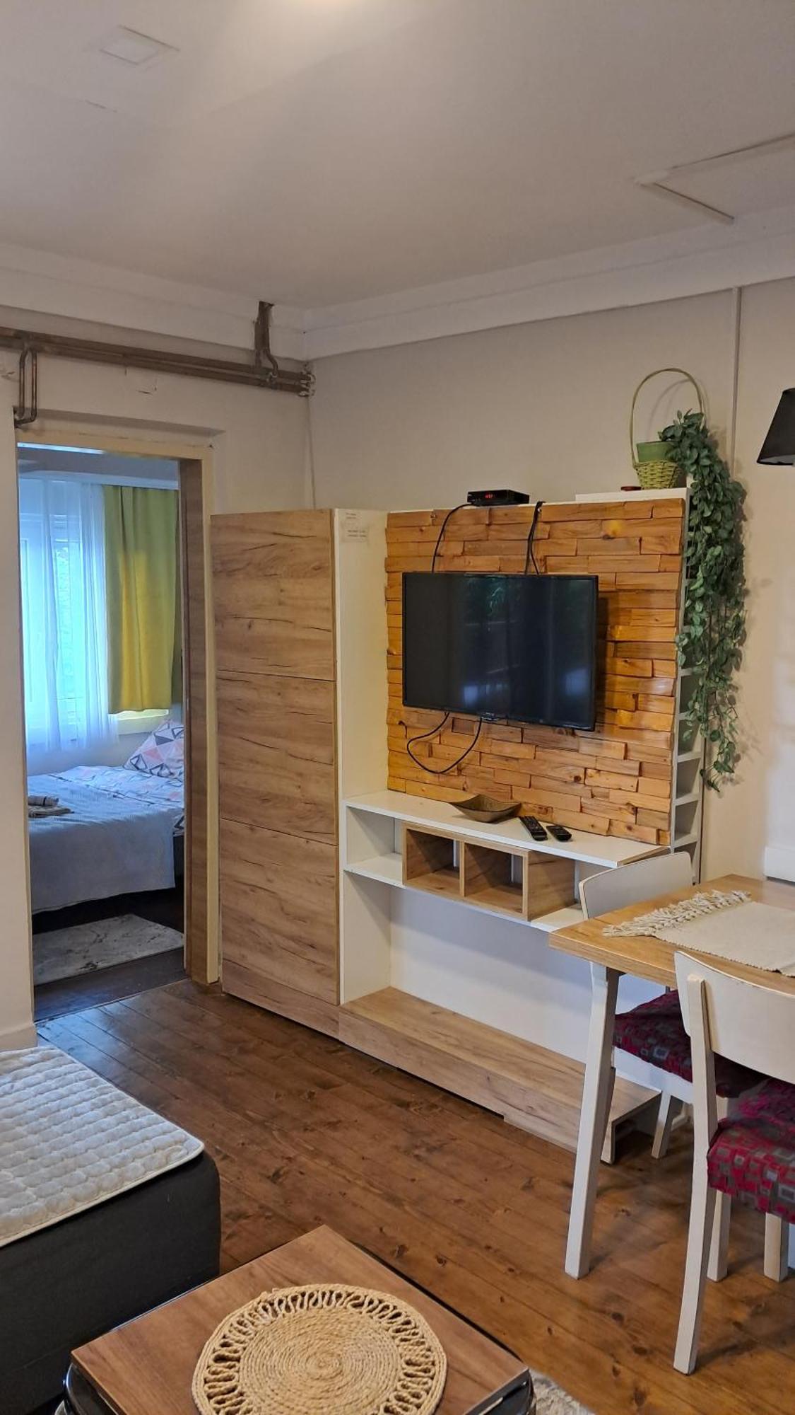 Garmani Apartment Vrnjacka Banja Bagian luar foto