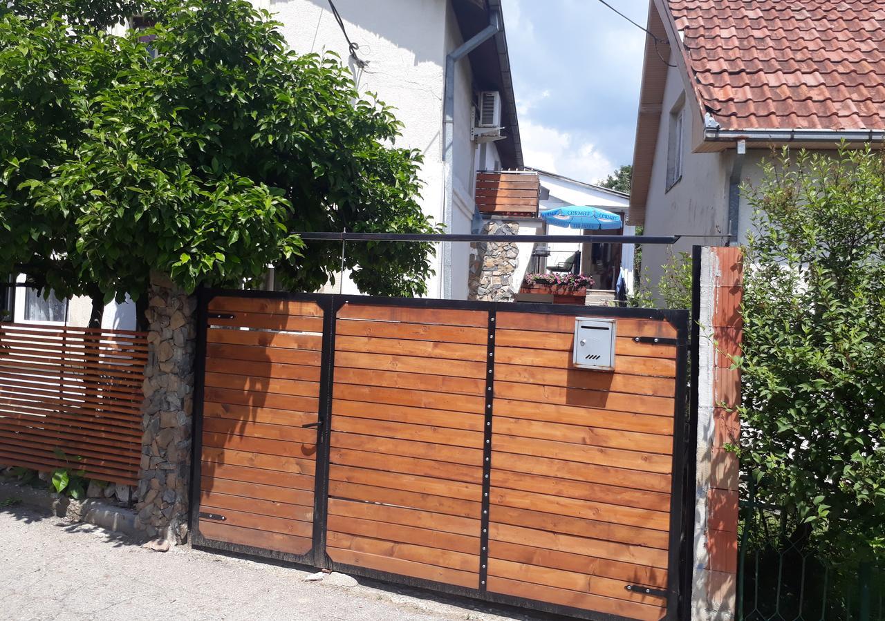 Garmani Apartment Vrnjacka Banja Bagian luar foto